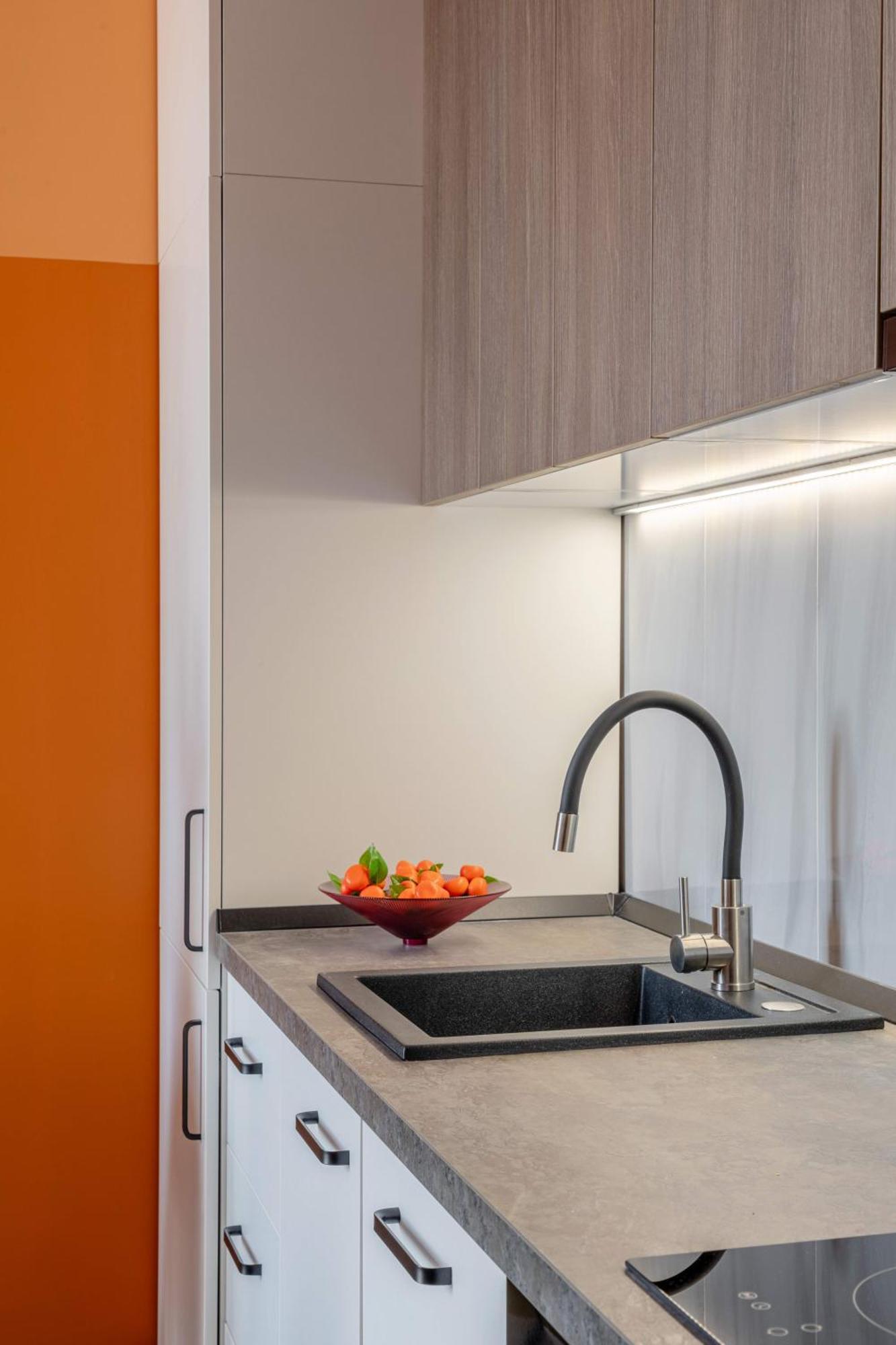 Apartamento Playful & Bright 1Br Near The Faculty Of Law Bucarest Exterior foto